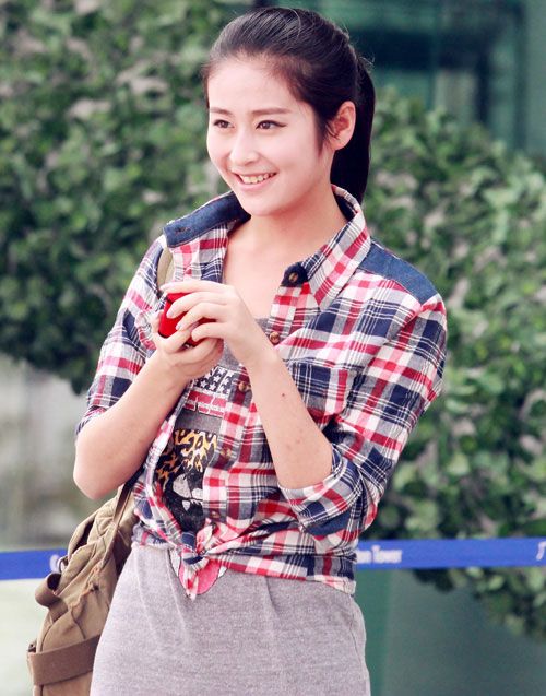 蒋欣娄艺潇斓曦李沁 貌美眼熟却半红不紫的女