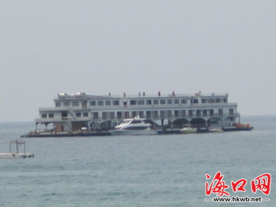 大东海上违建“海上会所”