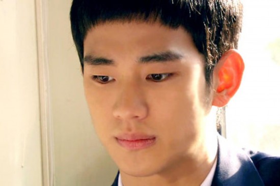 《星星》四主演童年照曝光:全智贤母胎美女疯