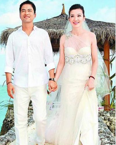 杨幂唯美婚纱照_杨幂唯美婚纱写真(3)