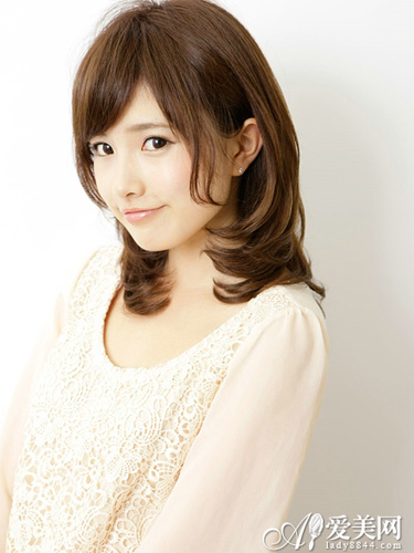 <em>适合锥子脸</em>的<em>发型</em> 9款潮流<em>发型</em>让你美翻天【7