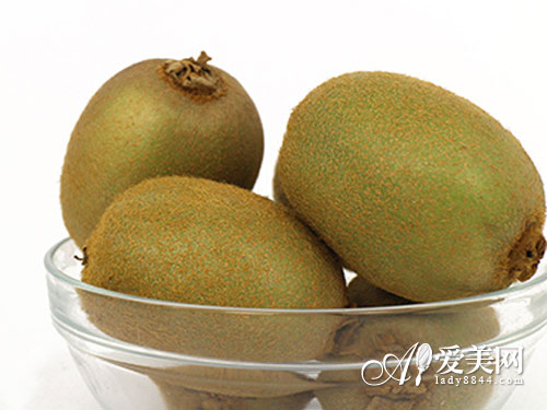 叶黄素防止眼睛老化 含叶黄素最多的4种食物【