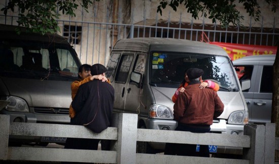 南宁老人色情服务兴起 失足妇女当街揽客