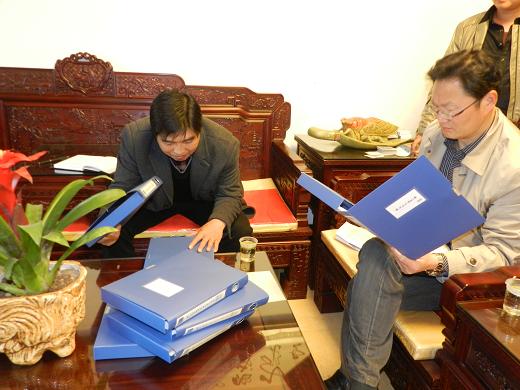 江多晨到十八里铺镇开展调研