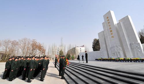 清明节前缅怀革命先烈