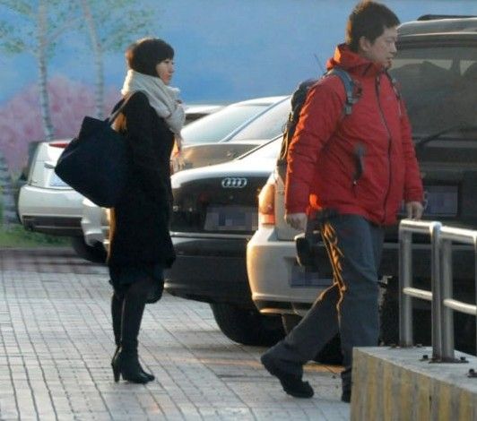 盘点在国外生子入外籍的女星 柴静女儿随母姓