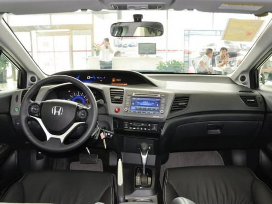 籾  1.8L Զ п̨