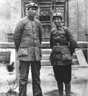 贺子珍吃醋遭拳打?毛泽东尴尬劝架流泪挽留