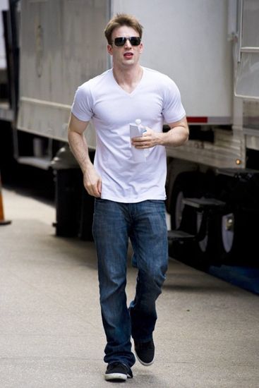 ӳChris Evans ʱװ̵