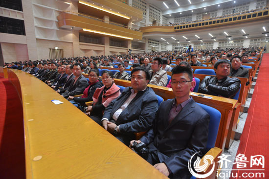 点击图片查看详情 人口普查先进人物事迹_人口普查员先进个人事迹材料