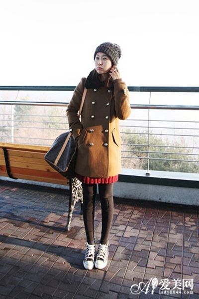<em>春装</em>显高<em>搭配</em> <em>娇小女生</em>穿衣示范【9】--时尚--