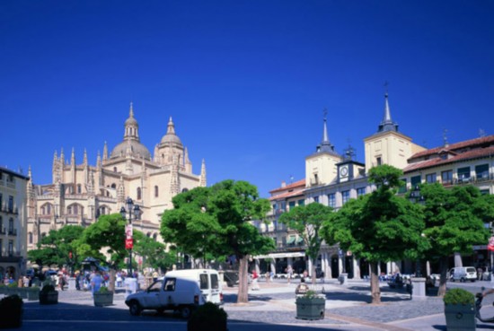 欧洲十国游花费高 省钱妙招告诉你(组图)