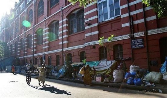 加尔各答人口_加尔各答级驱逐舰(2)