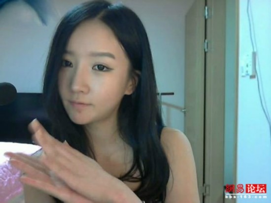 图揭魅力四射的韩国女主播