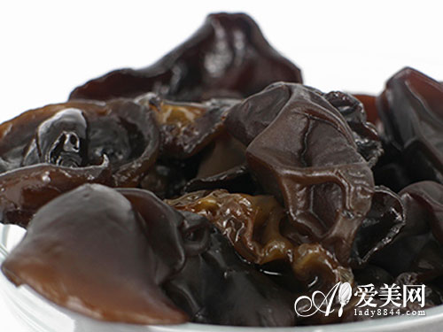  Ѫ��������ɫ�ް���ɫ�� 10��ʳ���Ѫ���� 