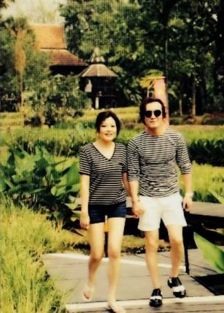 李咏晒一家三口晨练照 哈文调侃:一家斑马【2】