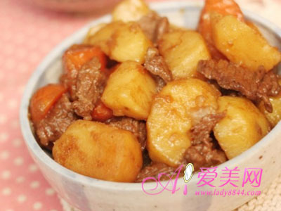 食疗养生:补血丰胸 7款家常菜最益女性