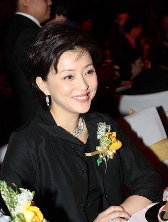 奶茶<em>妹</em>上<em>哥</em>大交到男友刘强东 清纯章泽天究竟