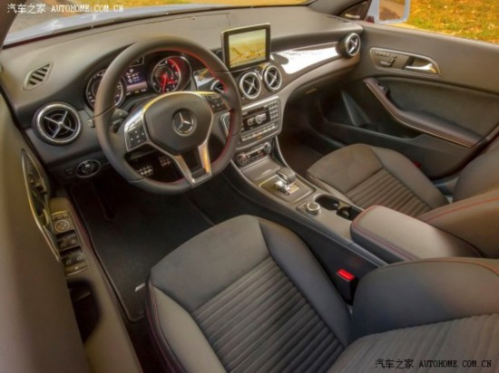 ۱AMGCLAAMG2013 CLA45 AMG