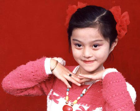 董卿被传离开央视 六段隐秘情史曝光