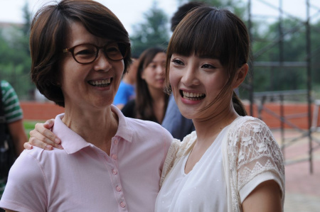 娱圈星妈神秘背景起底 王菲母亲女高音出身