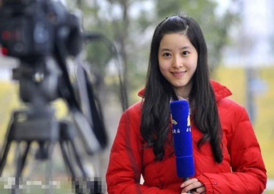 奶茶妹妹章泽天走红