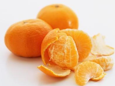 研究发现：吃点柑橘有助预防口腔癌、喉癌和胃癌【2】