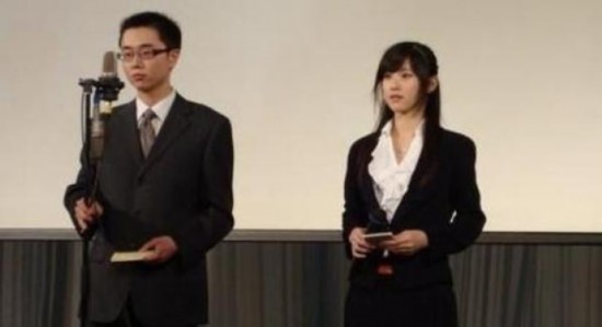 奶茶妹倒追刘强东 并非在正牌哥大学习