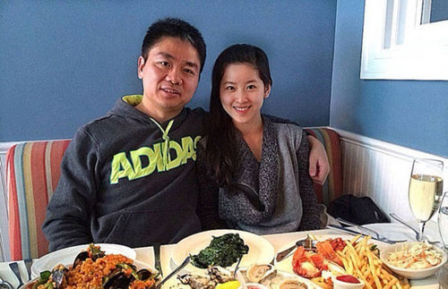 起底奶茶妹妹:父亲是总裁 跳操保送进清华