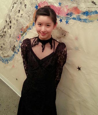 奶茶妹家庭背景曝光:父亲是总裁 跳操保送清华