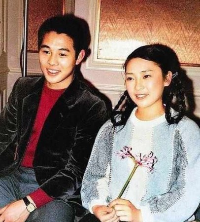 张学友恋女助理陈凯歌爱名女人 揭男星跟前妻