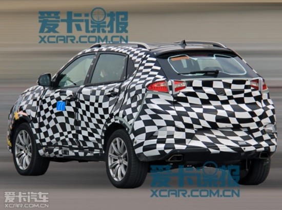 MG CS SUV 