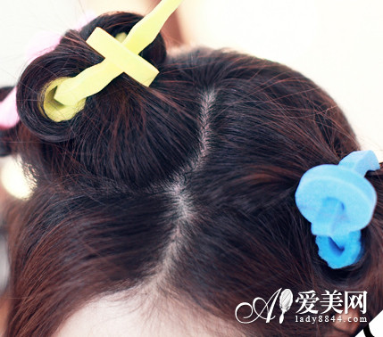 怎么使用卷发棒