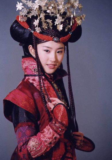 古装美女各具风情:刘诗诗<em>不食人间烟火</em> baby美