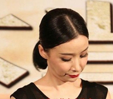 姚芊羽整容前后对比照 削脸过度变"蛇精"