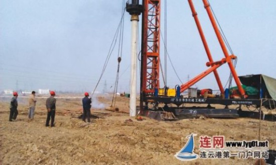 ���Ƹ۶�����2014���������4700�ױ��Ϸ�