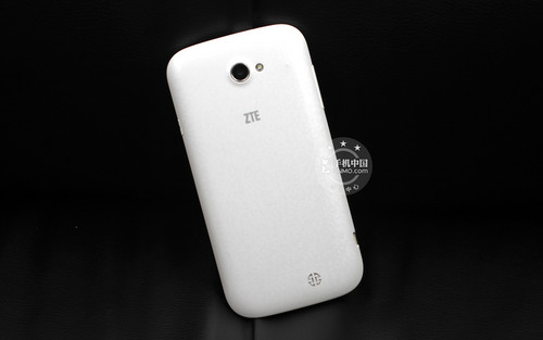 5Ӣ���ĺ�999Ԫ��ͨ4G ���˴�Q�ֻ����� 