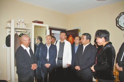 河南省老年人口_河南总人口1.09亿全国第三,郑州首超南阳成全省第一常住人口