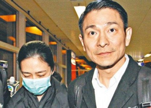 星二代奢华生活:王诗龄穿阿玛尼 李连杰女儿住