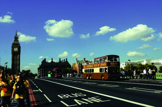 英国最新移民政策解析:陪伴申请人签证费上调