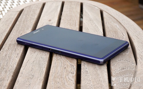 2070像素G镜头旗舰 Xperia Z1行货体验