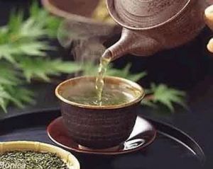 养生警惕:致命!饿的时候千万别吃10种食品 - 喜乐年华 - 群 英 荟 萃