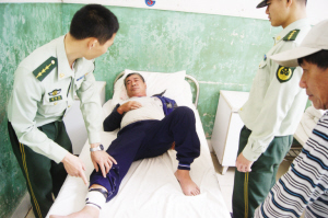 台胞服用大量止痛药晕倒甲板上 民警急救援