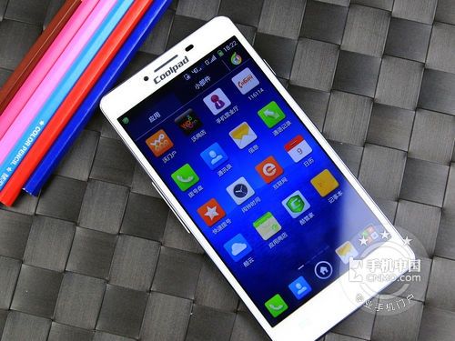 �����ĺ���ͨ˫��4G 1399Ԫ����K1���� 