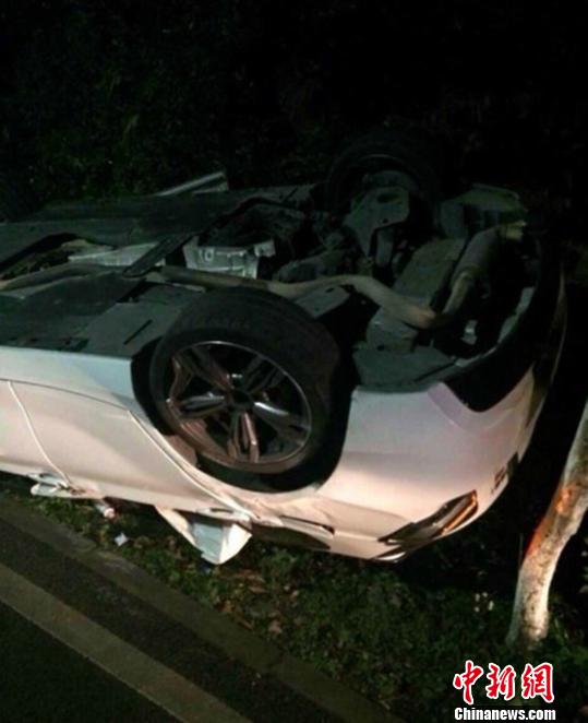 ���ݡ�70�롱���Ǻ��󷭳��¹ʳ���������Υ��