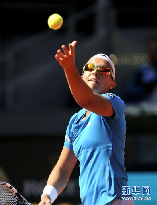 组图:马德里公开赛 李娜顺利晋级