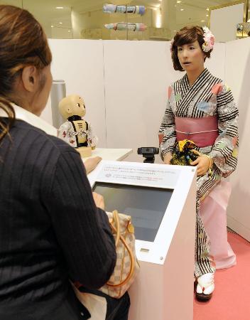 �饻�k�����H���۩M�A�ﱵ�U�ȱ��P�A�ˡ]�ϡ^