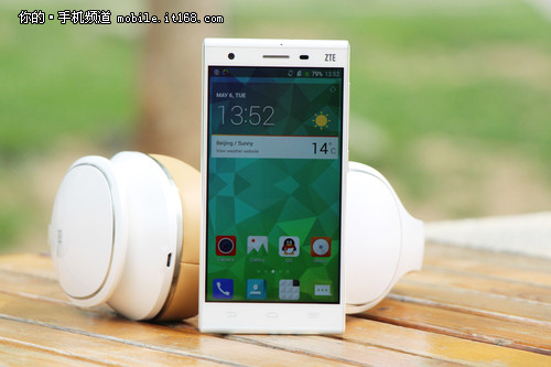 双面玻璃机身 中兴星星一号体验