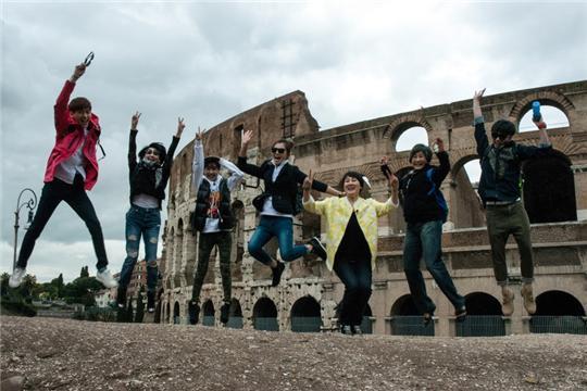 儿与少年》被指涉嫌抄袭模仿韩国《花样<em>姐姐</em>》