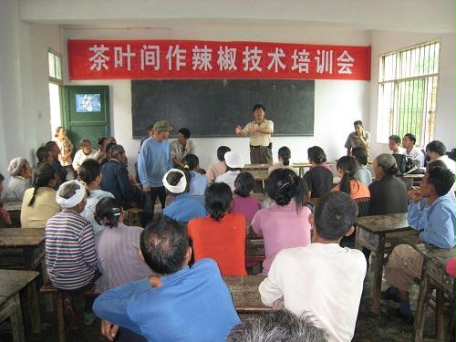 贵州省沿河县开展农业技术培训五下乡活动